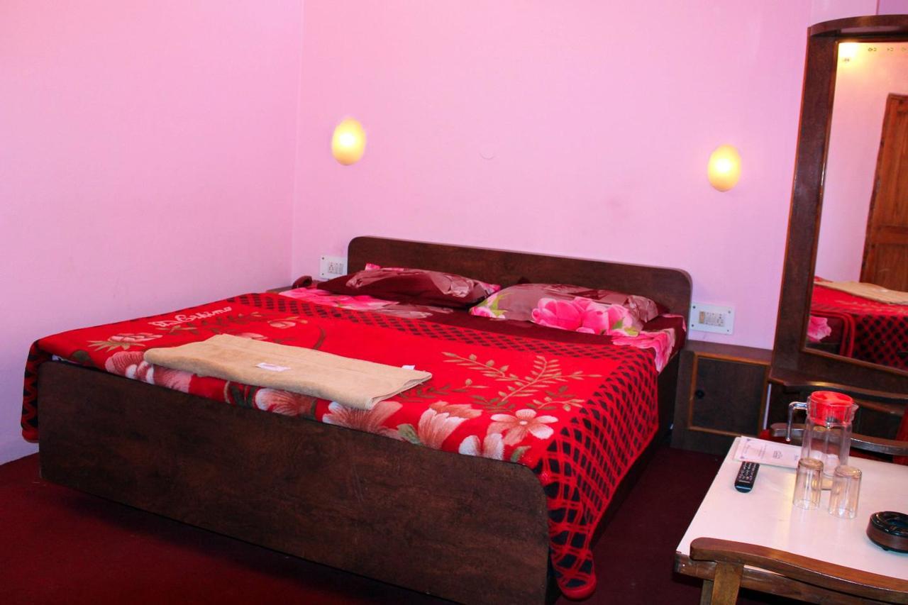 Hotel Aroma Classic Kullu Exterior photo