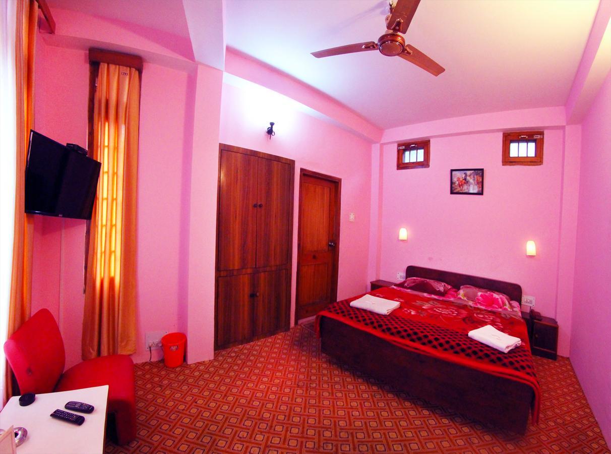 Hotel Aroma Classic Kullu Exterior photo